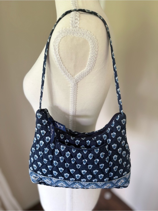 Vera Bradley Handbags - Vintage Vera Bradley Nantucket Navy shoulder bag RARE Retired 2005 Y2K coastal
